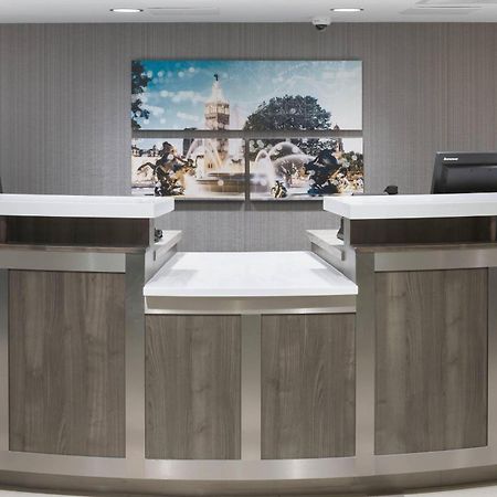 Residence Inn Kansas City Country Club Plaza Eksteriør billede
